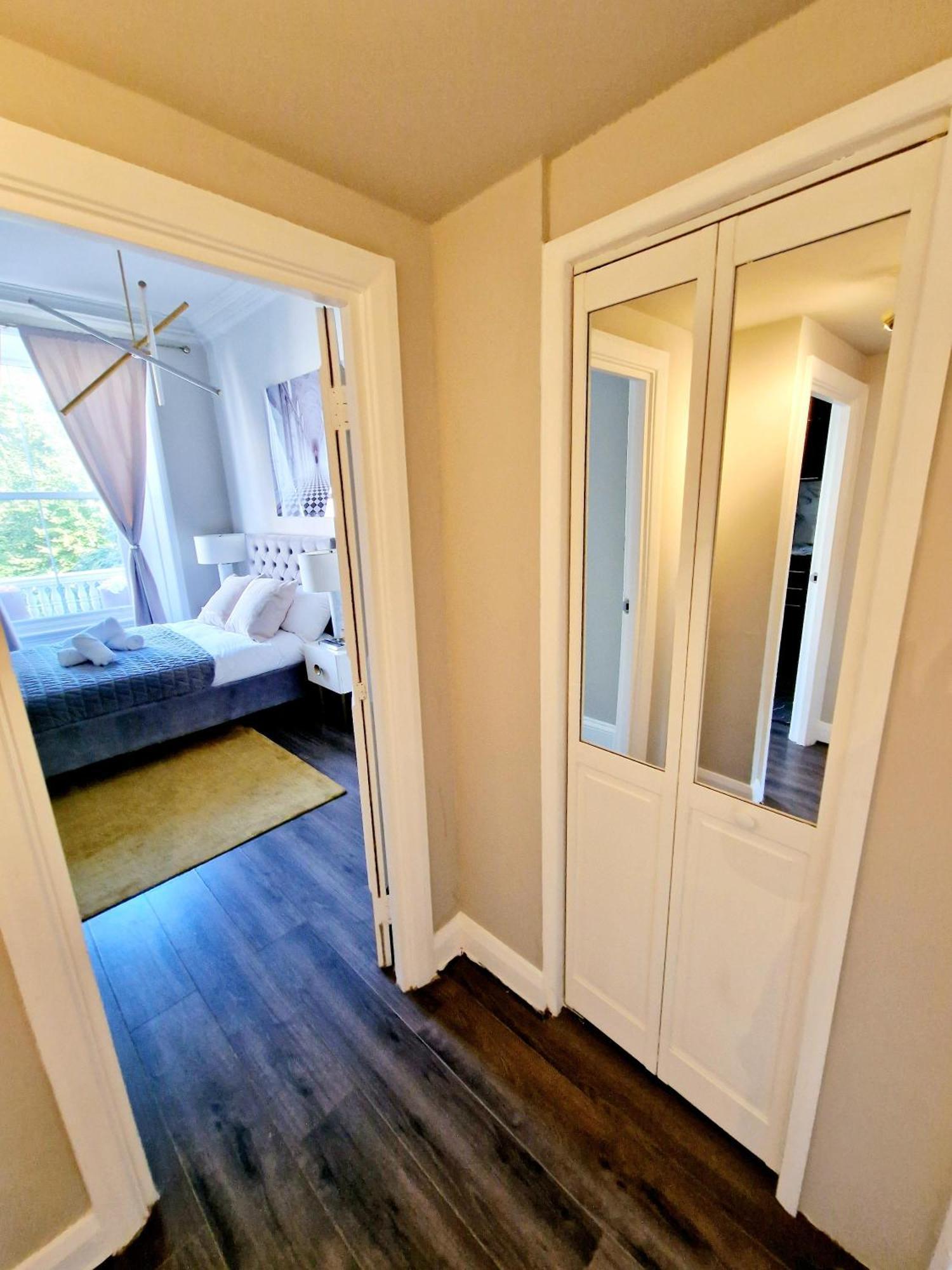 Stylish Hyde Park Home By Tube Stations With Elevator لندن المظهر الخارجي الصورة